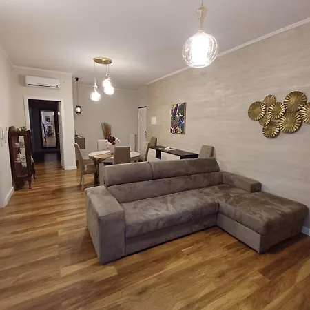 Nsm La Vie En Rose Con Box E Terrazzo Apartment Foggia